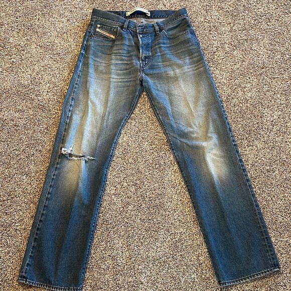 Diesel | Jeans | Diesel Blue Jeans Rn 93243 Sz 34 Distressed Gently Used |  Poshmark